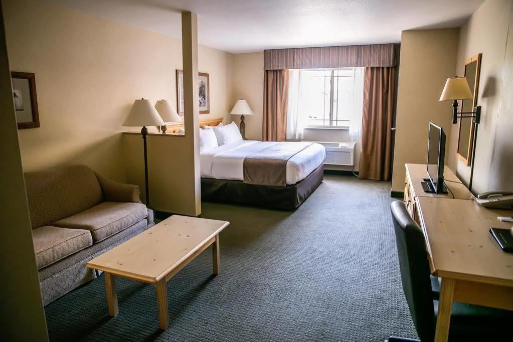 Thumper Pond Resort Ottertail Eksteriør bilde